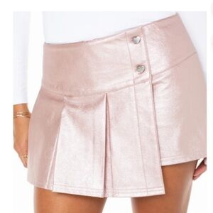 Celebrity Pink MEDIUM Metallic Pink Pleated Mini Skort w/ Silver Heart Buttons